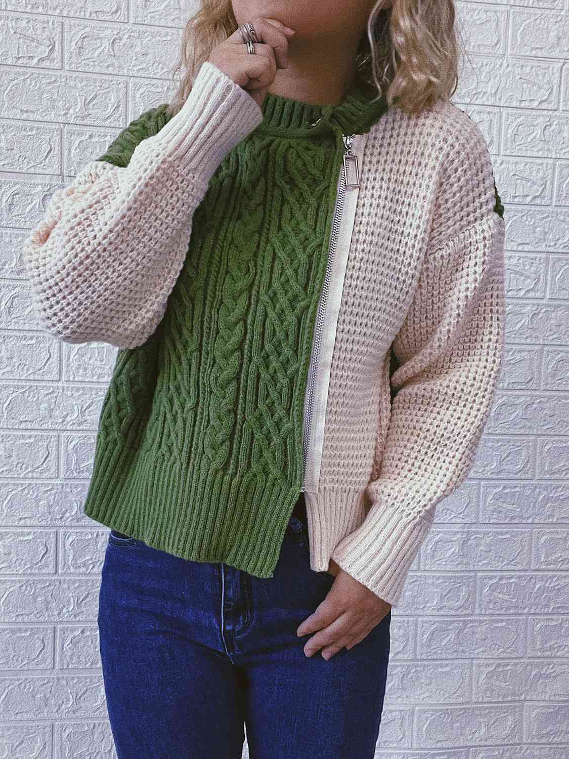 Zippra |  Knitted Sweater with Zipper