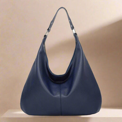 Ava - Simple large shoulder bag in a single color