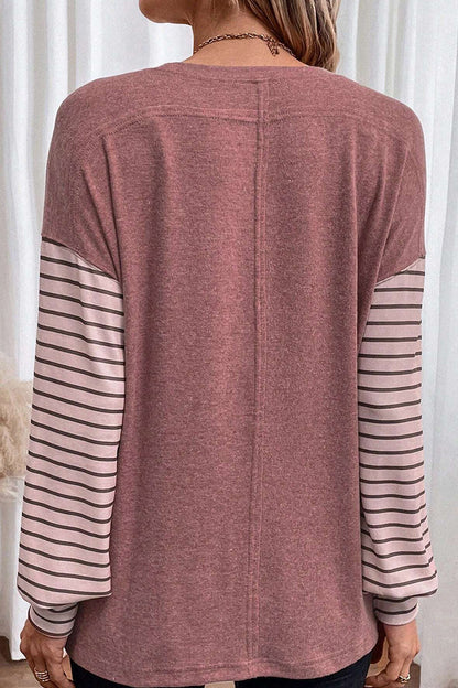 Asymira | Casual Knit Sweater with Striped Sleeves