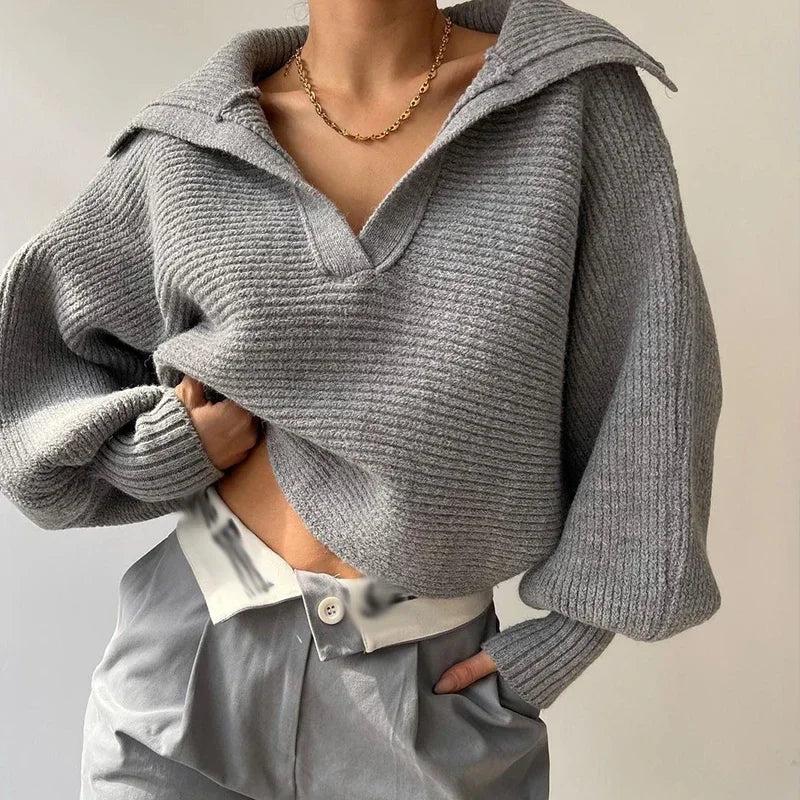 Vero | Women's V-Neck Sweater, Loose and Stylish, Perfect for Everyday Wear