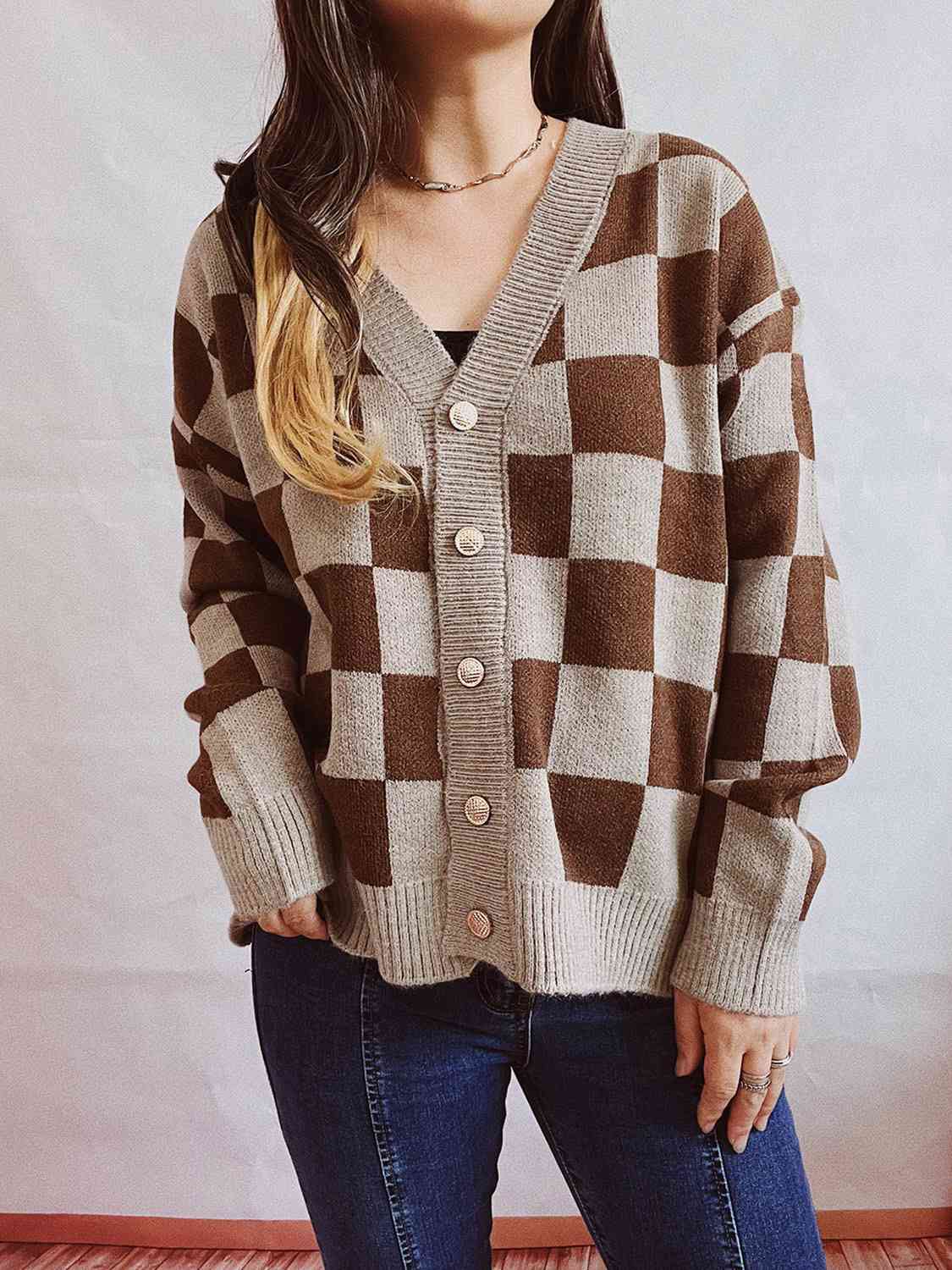 Ylondra | Women's Knit Cardigan with V-Neck and Check Pattern