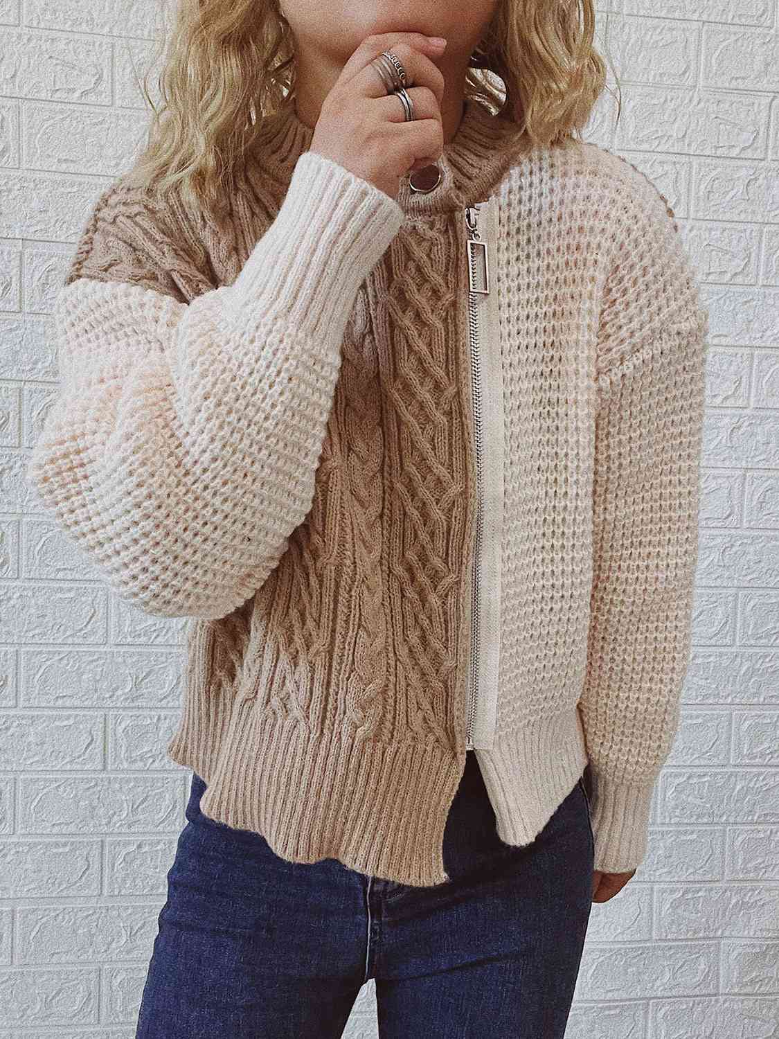 Zippra |  Knitted Sweater with Zipper