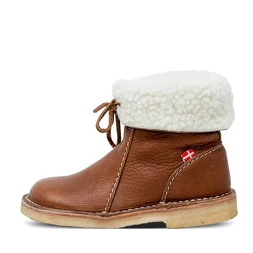 Ella - Durable winter boots with cozy fur lining