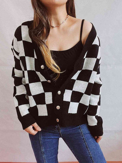 Ylondra | Women's Knit Cardigan with V-Neck and Check Pattern