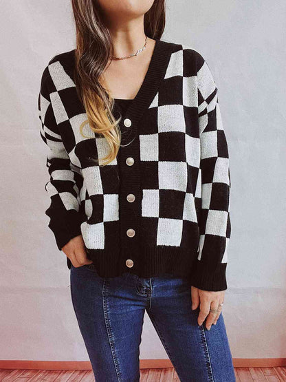 Ylondra | Women's Knit Cardigan with V-Neck and Check Pattern